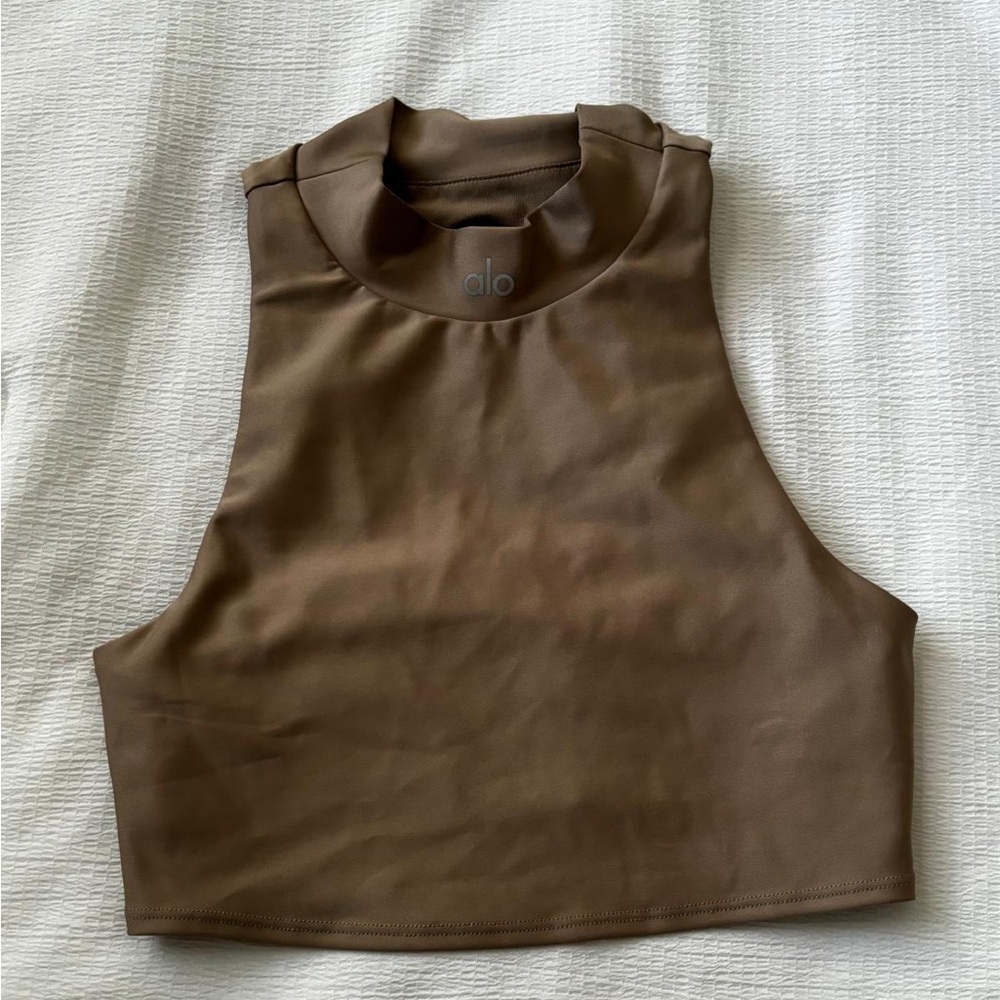 Alo Yoga Airlift Fuse Bra Tank Top